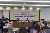 Tranh chấp đất đai nên để ai giải quyết?